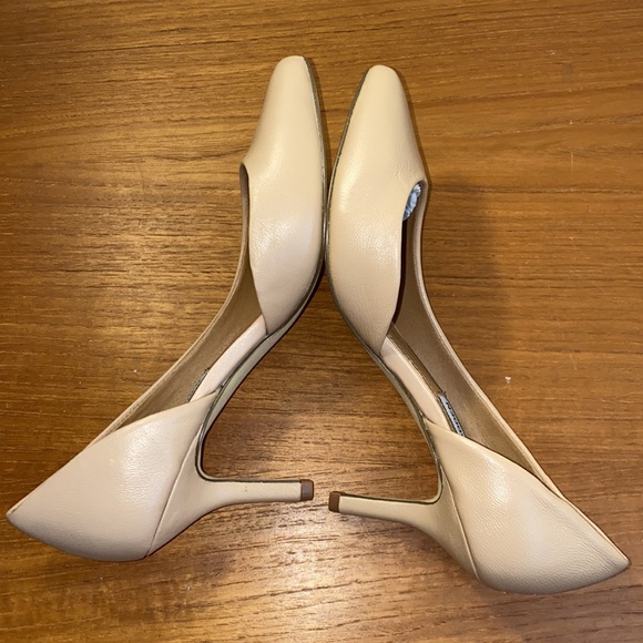STEVE MADDEN ELUSIVE LEATHER PUMPS NATURAL US6 - Picture 5 of 10